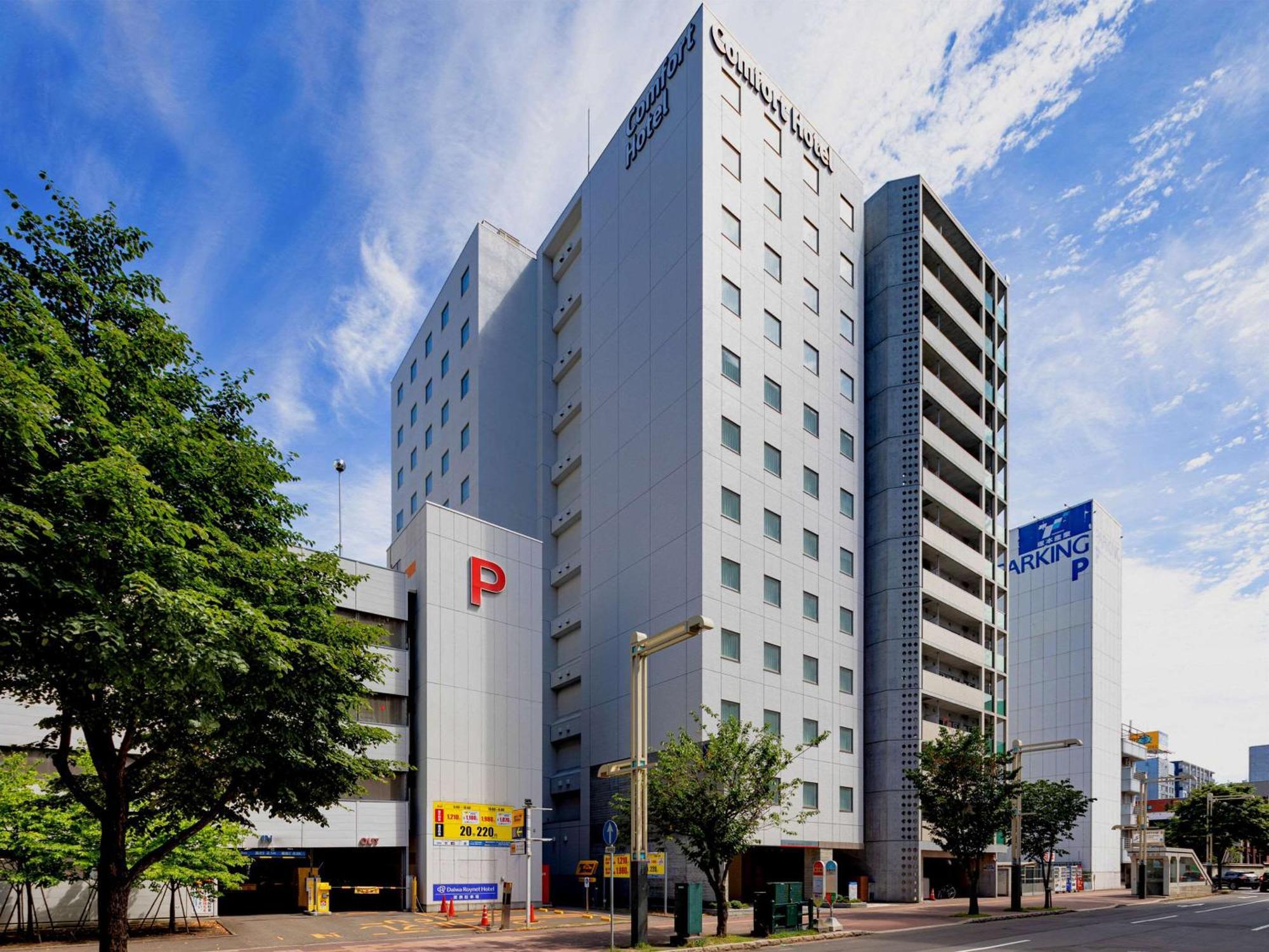 Comfort Hotel Sapporo Susukino Bagian luar foto